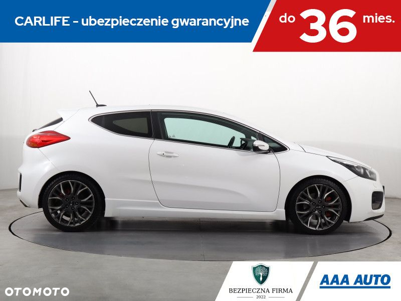 Kia ProCeed - 7