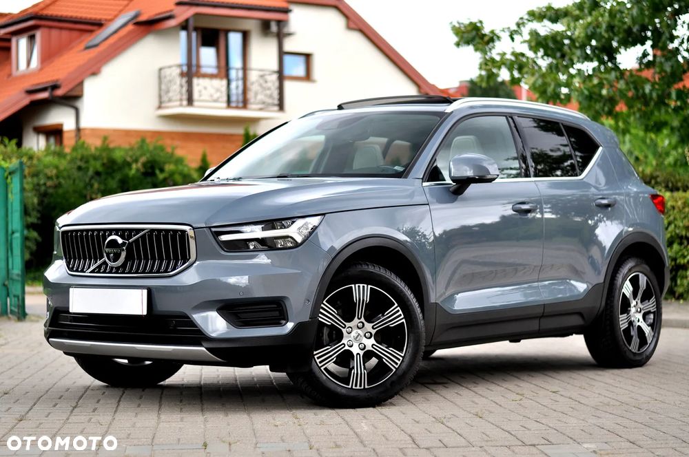 Volvo XC 40 T3 R-Design - 4