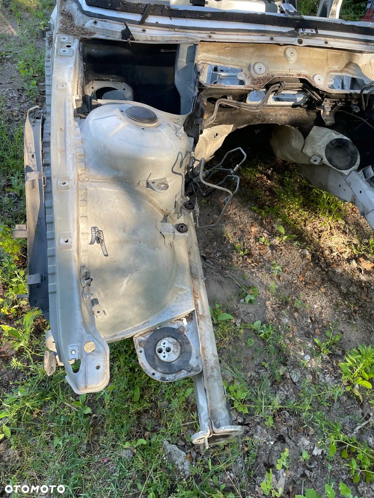 Karoseria buda kasta Bmw e38 ładna bez korozji z ciepłego kraju - 16