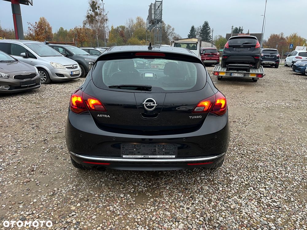 Opel Astra 1.4 Turbo Cosmo - 37