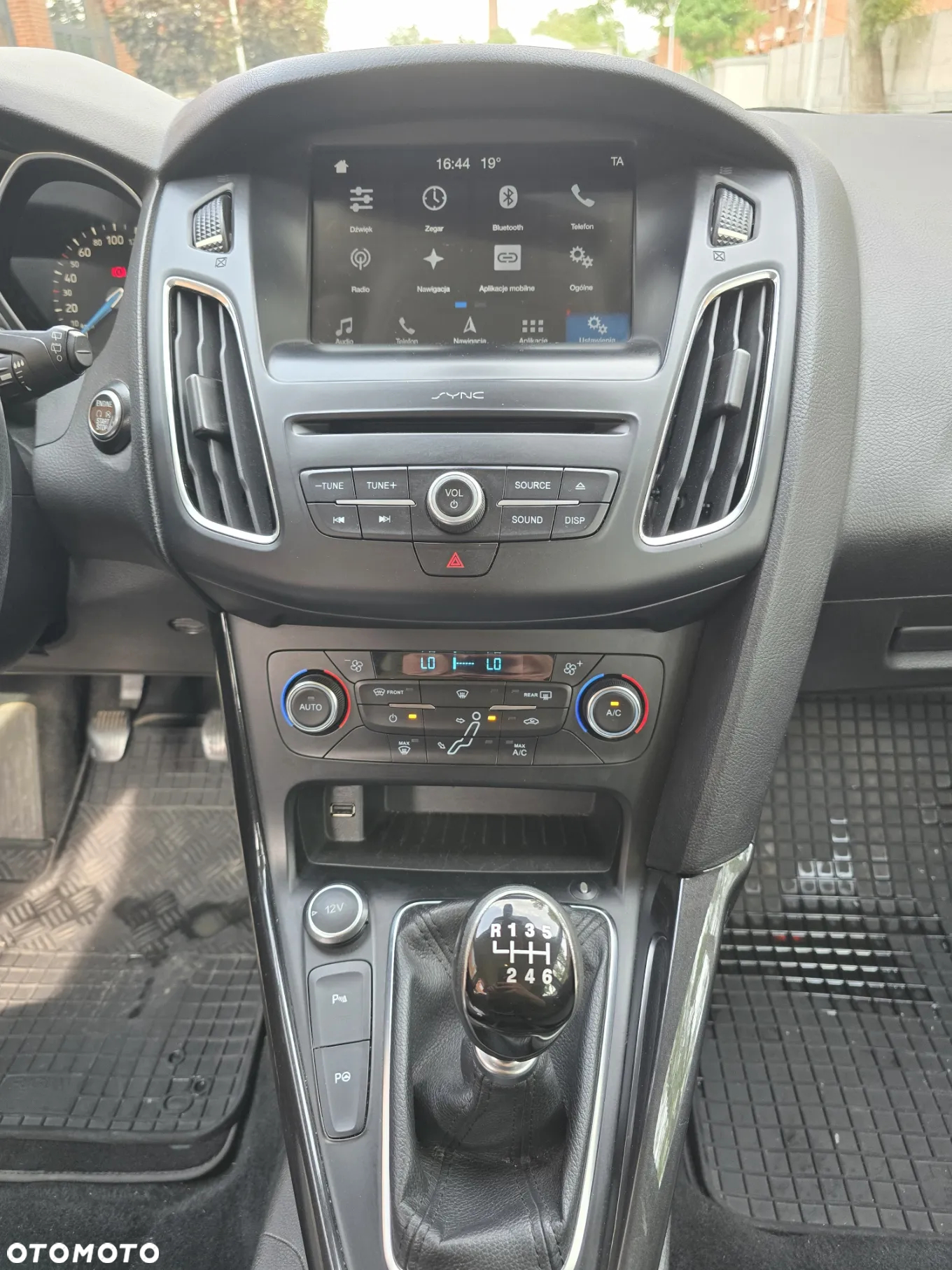 Ford Focus 1.5 TDCi Titanium - 12