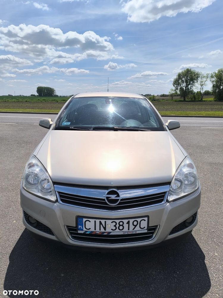 Opel Astra 1.7 CDTI DPF Cosmo - 2