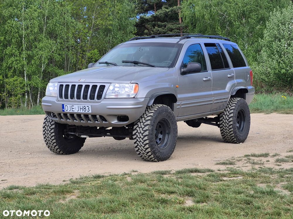 Jeep Grand Cherokee - 4