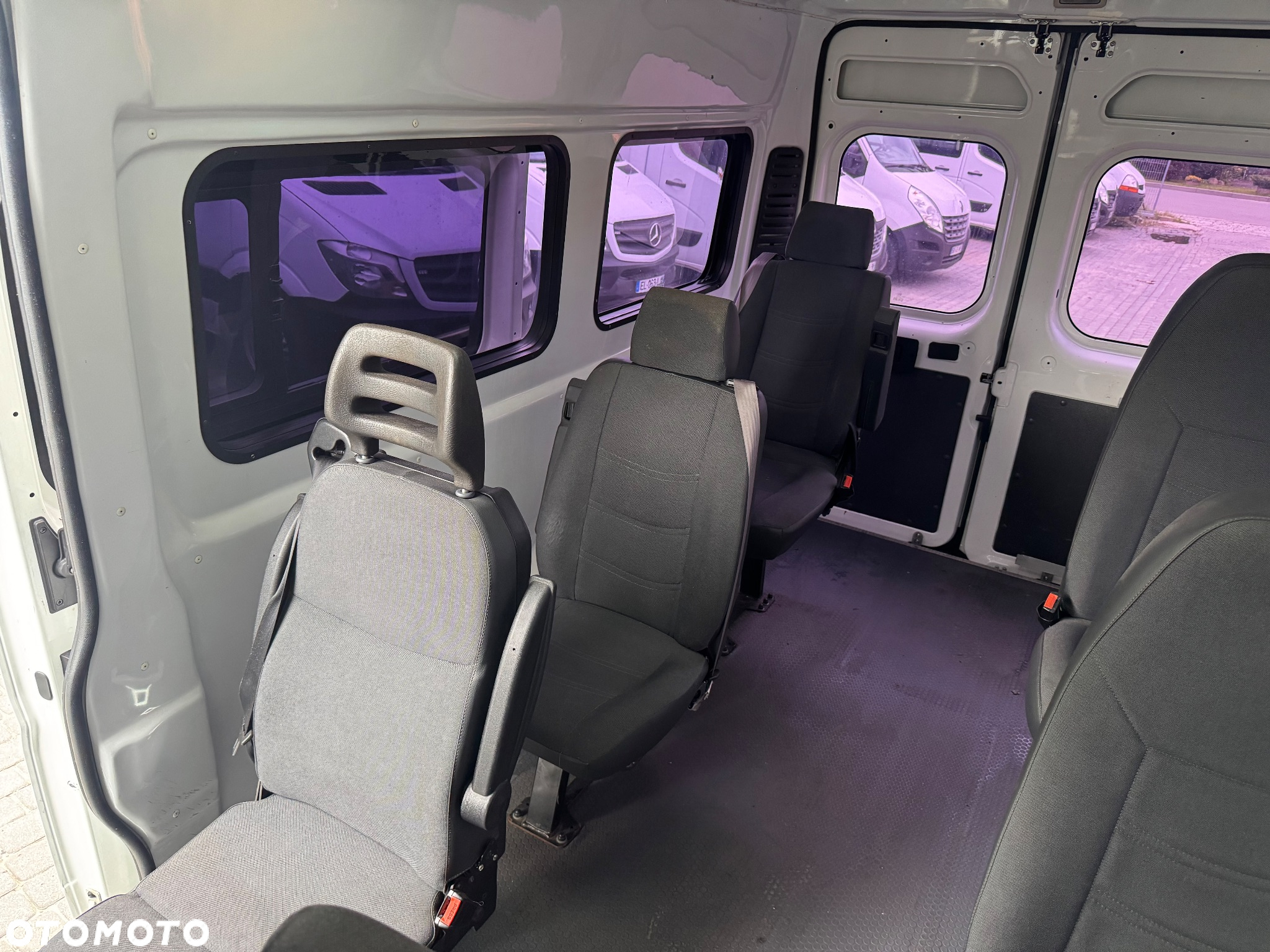 Fiat Ducato 2013 r. Klima Webasto 10 Osobowy Autobus - 31