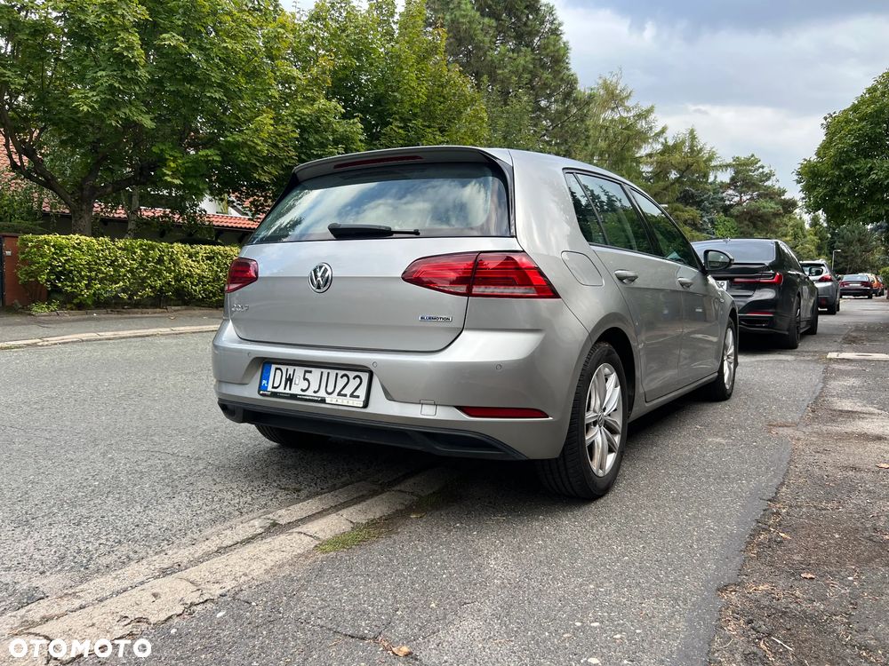 Volkswagen Golf 1.5 TSI BMT Comfortline - 3