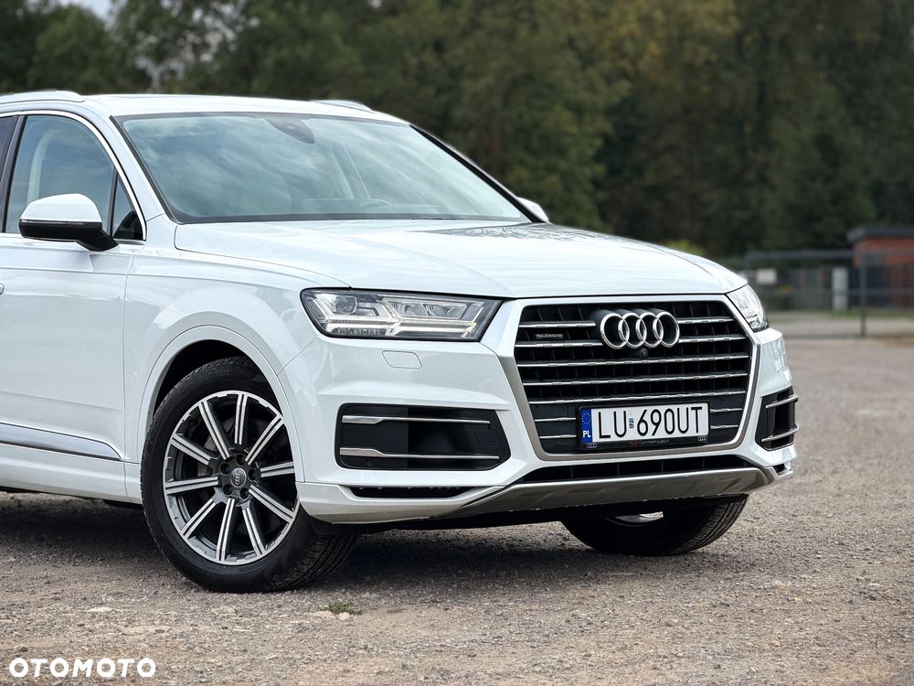 Audi Q7 - 6
