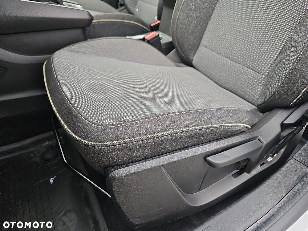 Renault Captur - 25
