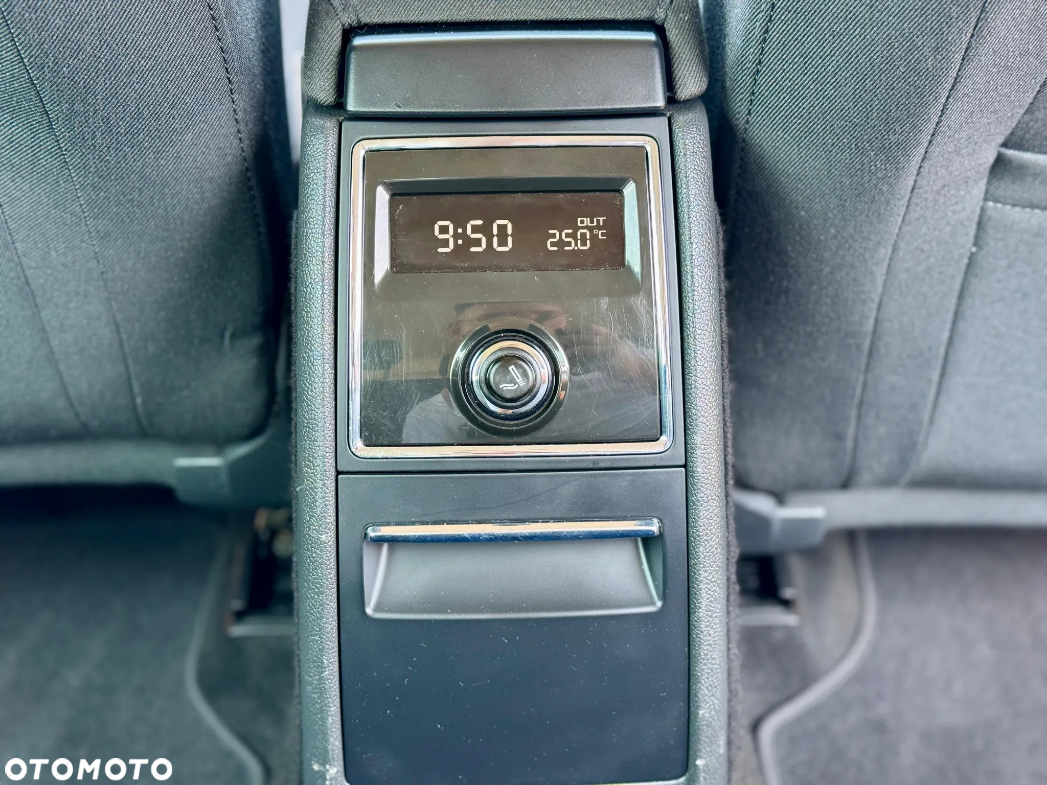 Skoda Superb Combi 2.0 TDI Elegance - 29