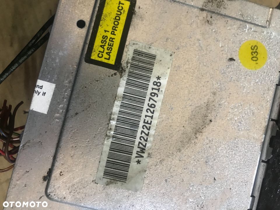 Radio CD GOLF V PLUS 5M0035186A - 3