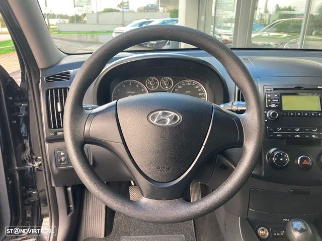 Hyundai i30 1.4 FIFA WM Edition - 12