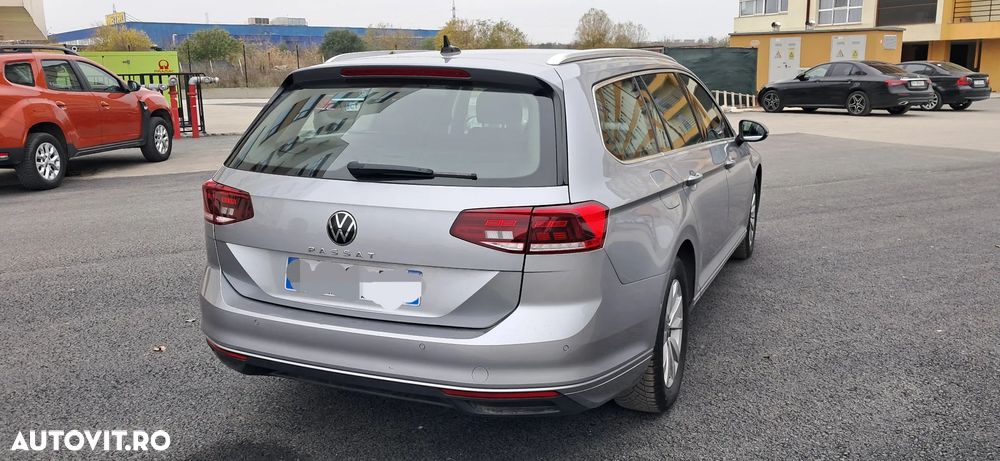 Volkswagen Passat Variant 2.0 TDI DSG (BlueMotion Technology) Comfortline - 27