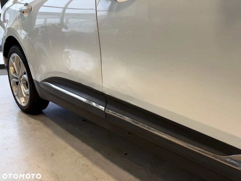 Renault Grand Scenic 1.2 TCe Energy Life EU6 - 25