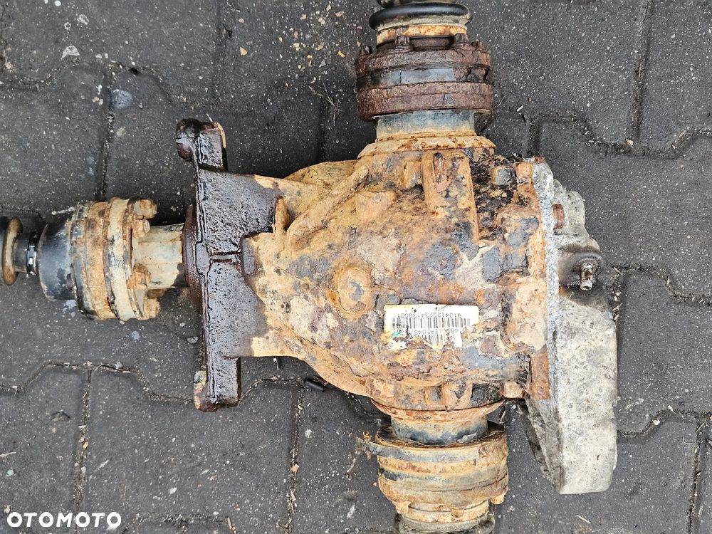 BMW E60  E61  2.0 D 2.0D most dyfer dyferencjał 2,56 7562711/02 - 4