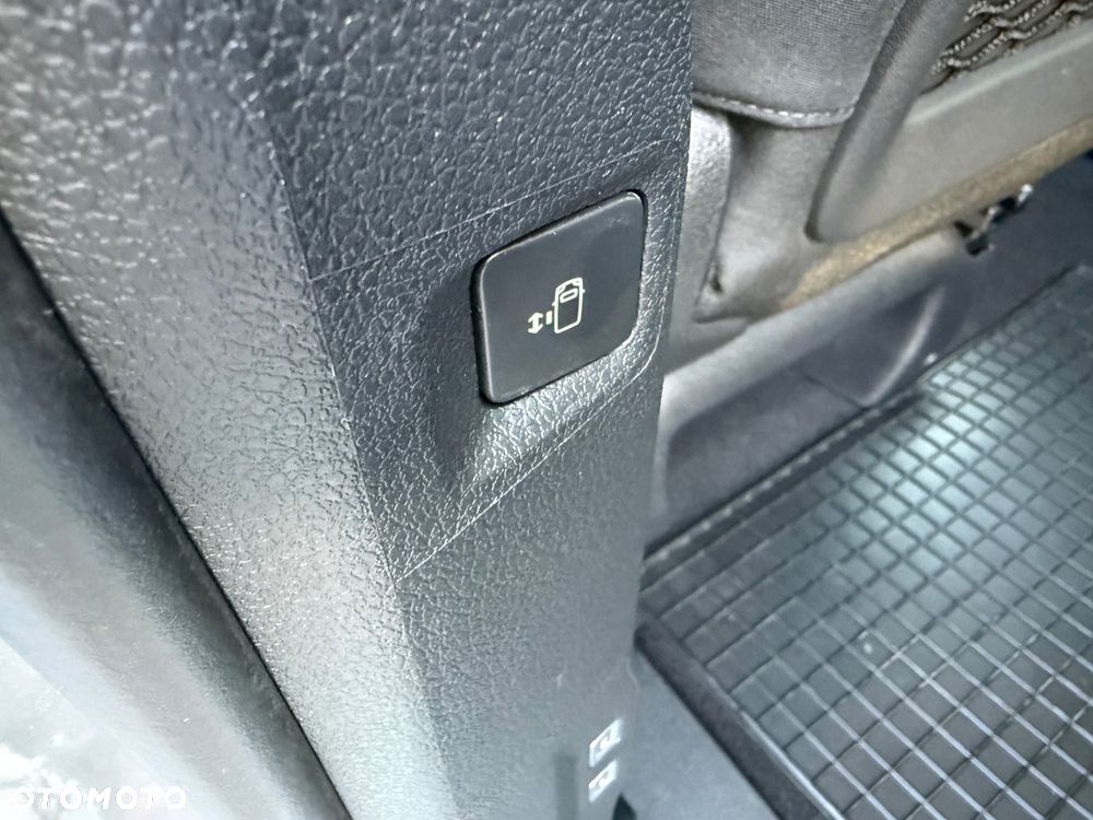 Peugeot Traveller 2.0 BlueHDi Long Business EAT8 - 18