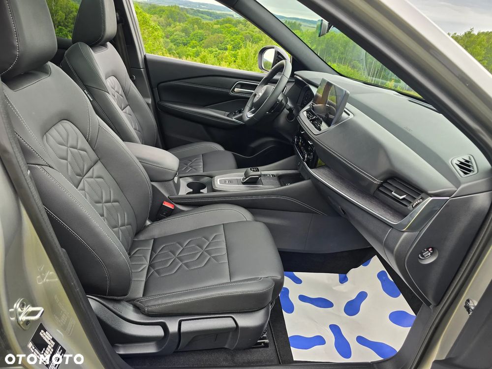 Nissan Qashqai 1.3 DIG-T MHEV Xtronic Tekna - 19