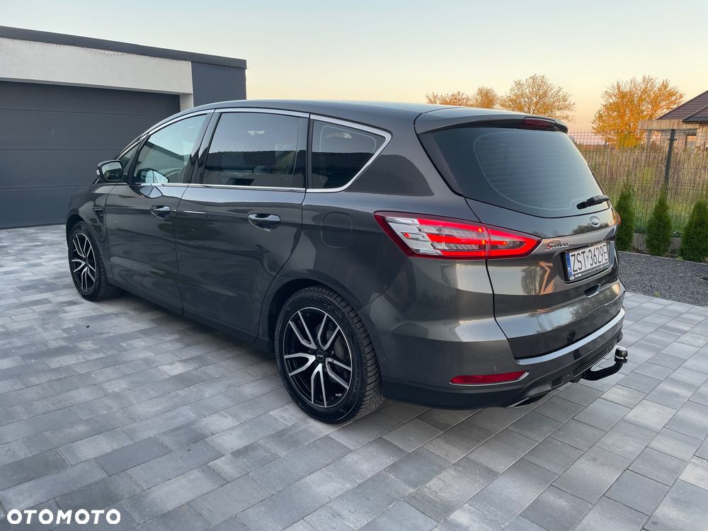 Ford S-Max 2.0 EcoBoost Titanium - 6
