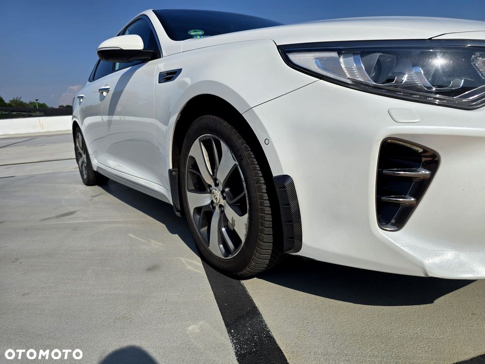 Kia Optima 1.7 CRDI GT Line DCT - 11