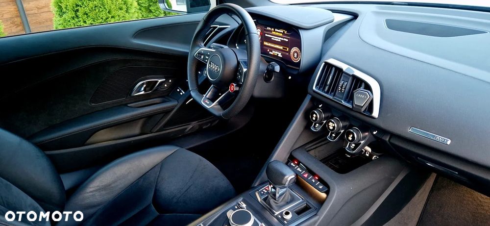 Audi R8 Coupé - 23