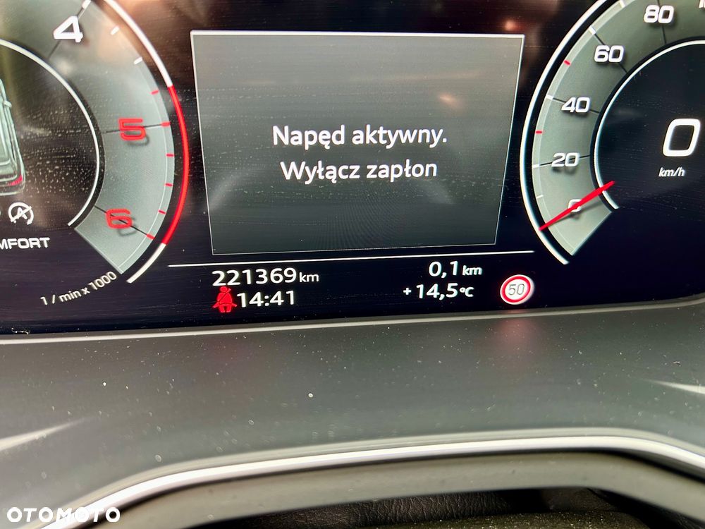 Audi A4 Avant 40 TDI quattro S tronic advanced - 11