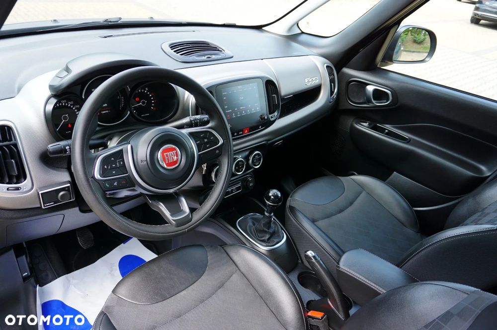 Fiat 500L Urban 1.4 T-Jet 16V Lounge - 23