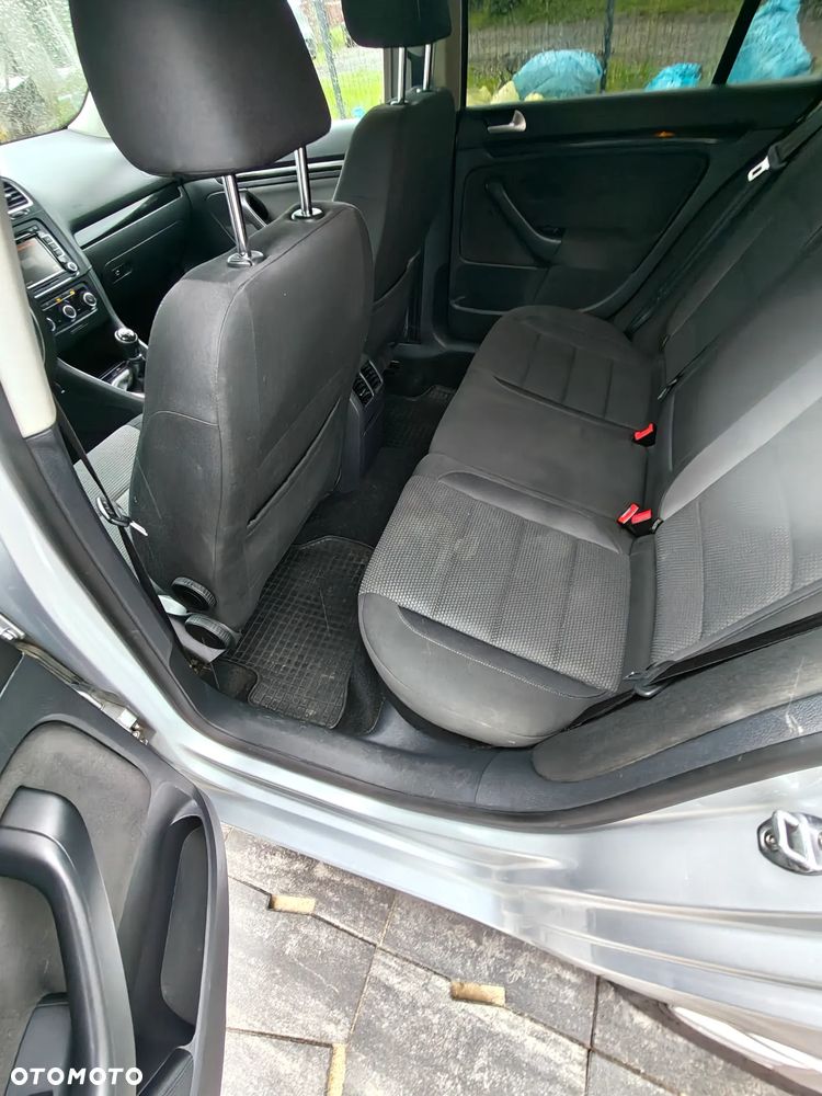 Volkswagen Golf 1.6 TDI Comfortline - 11