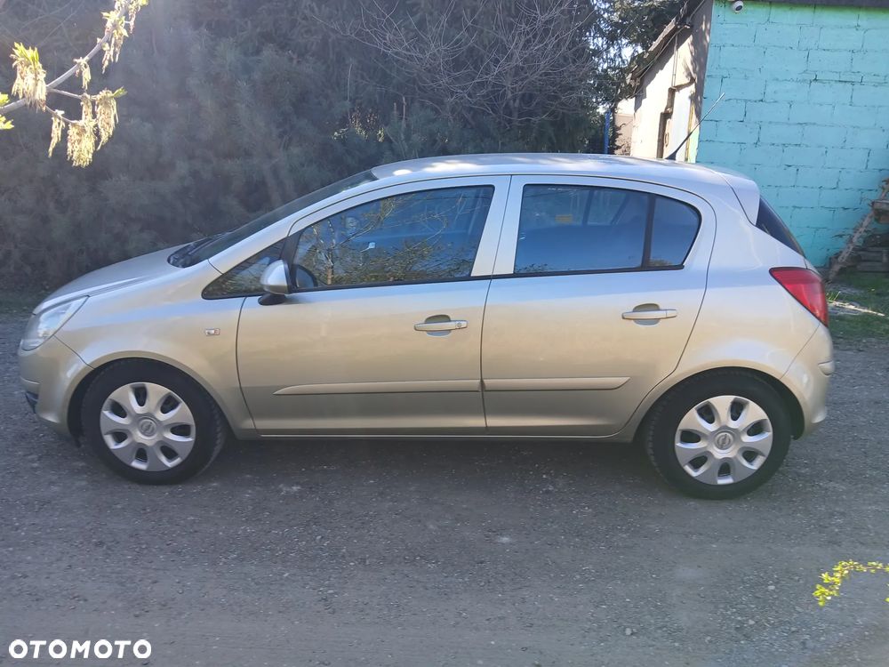 Opel Corsa - 3
