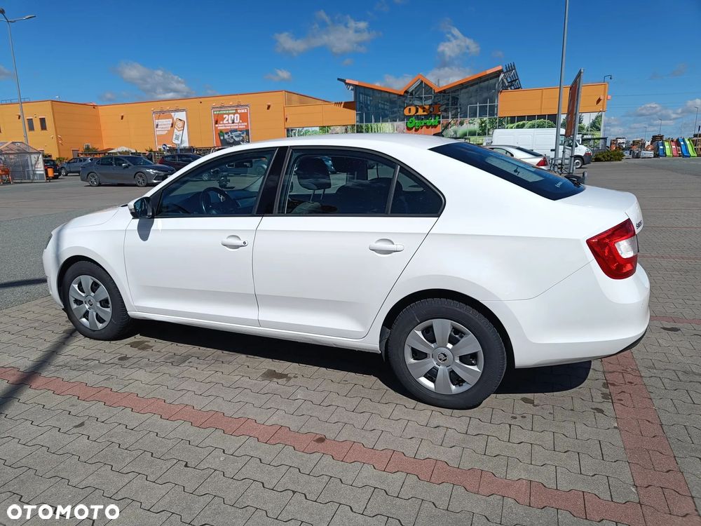 Skoda RAPID 1.2 TSI Ambition DSG - 7