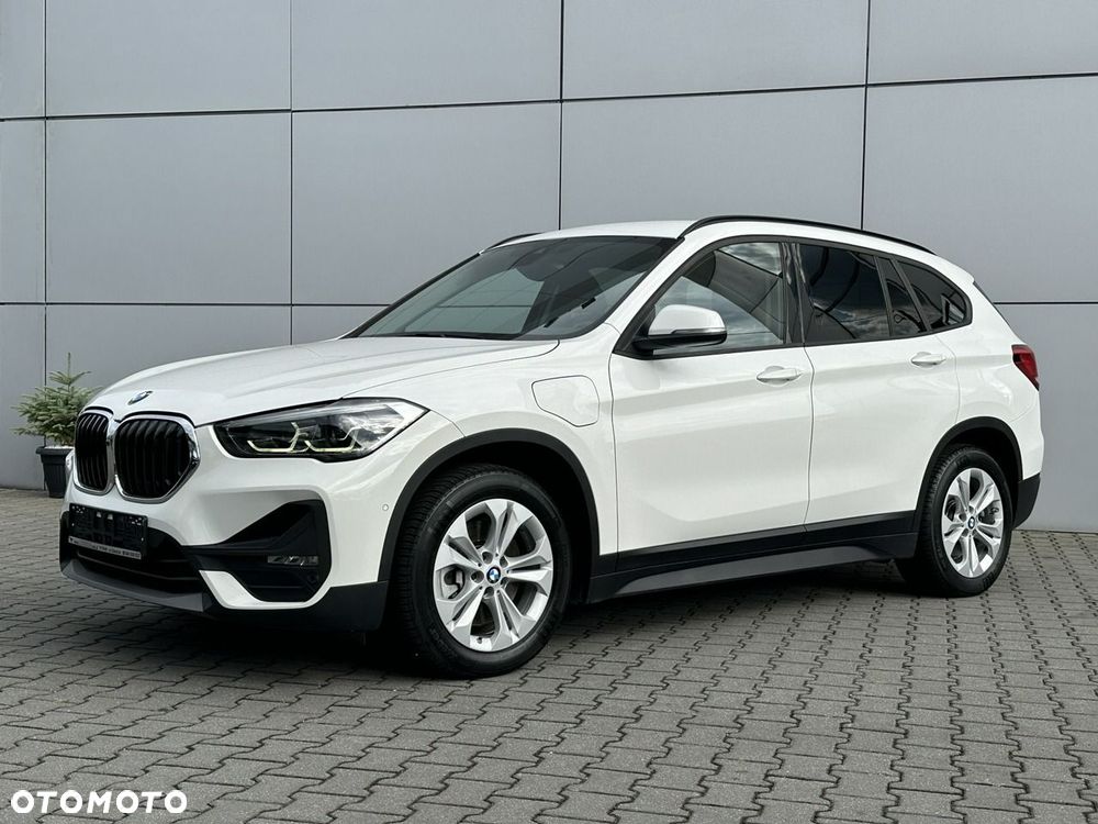 BMW X1 xDrive25e Advantage - 3