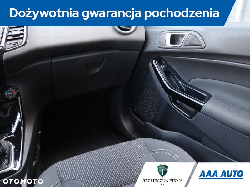 Ford Fiesta - 9