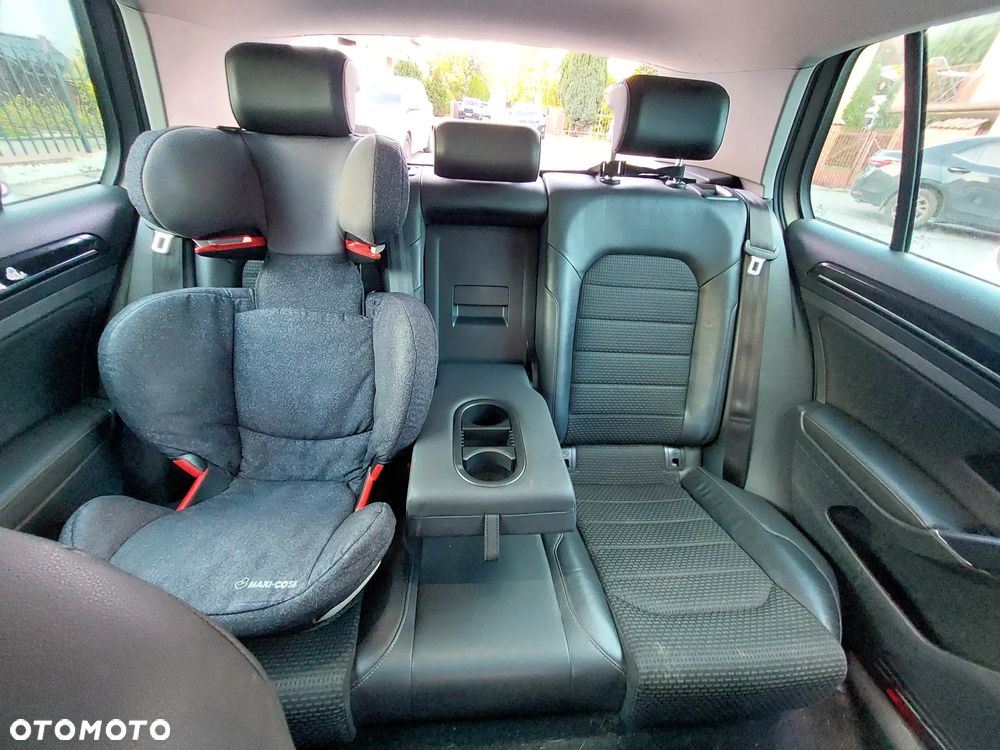 Volkswagen Golf - 4