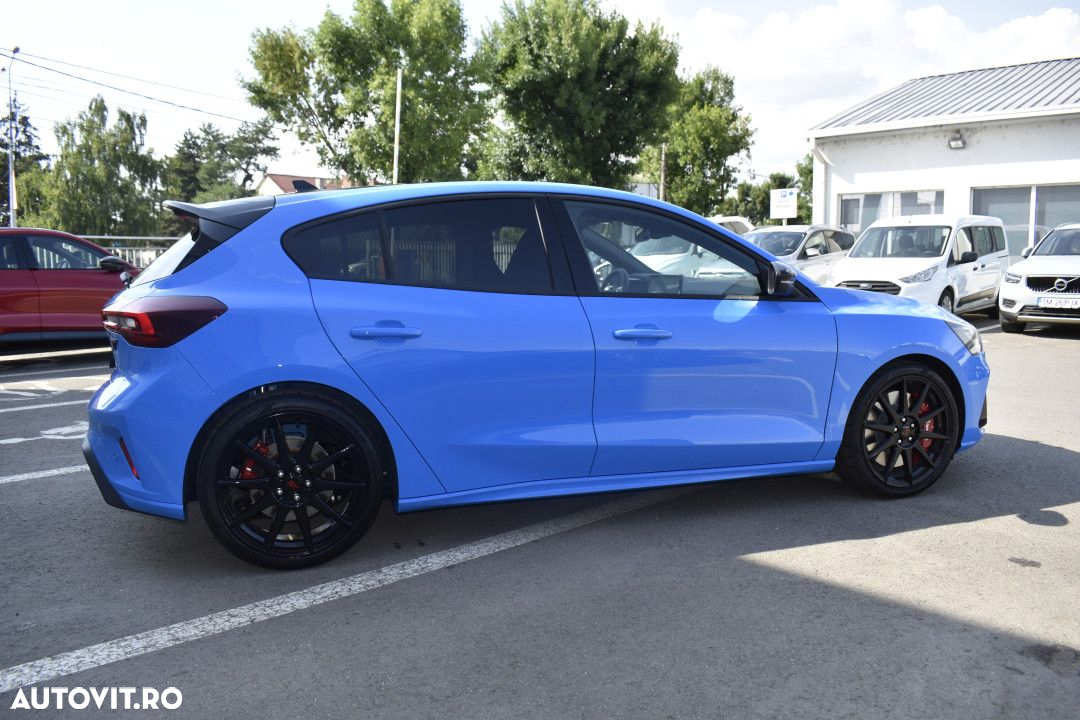Ford Focus - 3