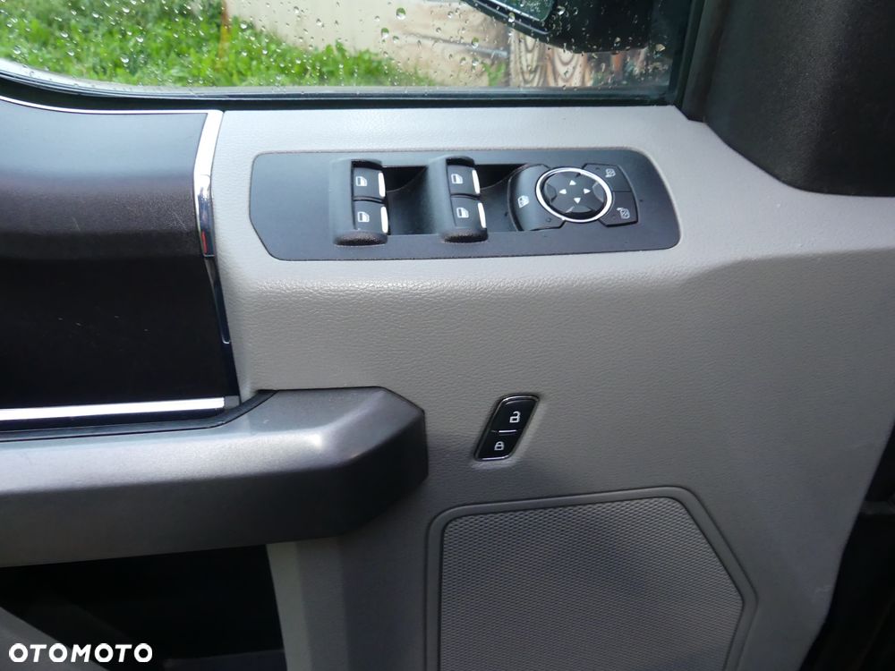 Ford F150 - 12