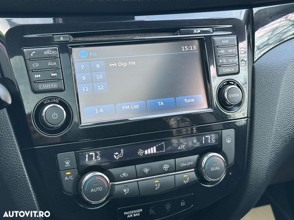 Nissan Qashqai 1.6 DIG-T N-Connecta - 19