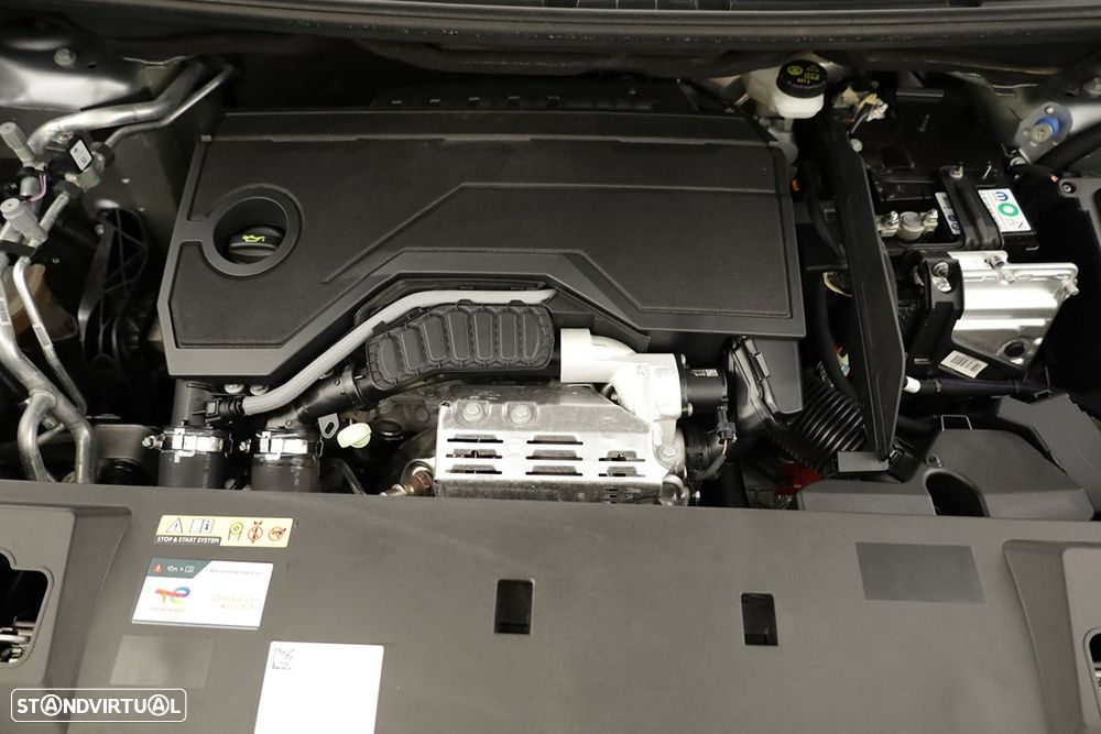 Peugeot 3008 1.2 Hybrid Allure e-DCS6 - 21