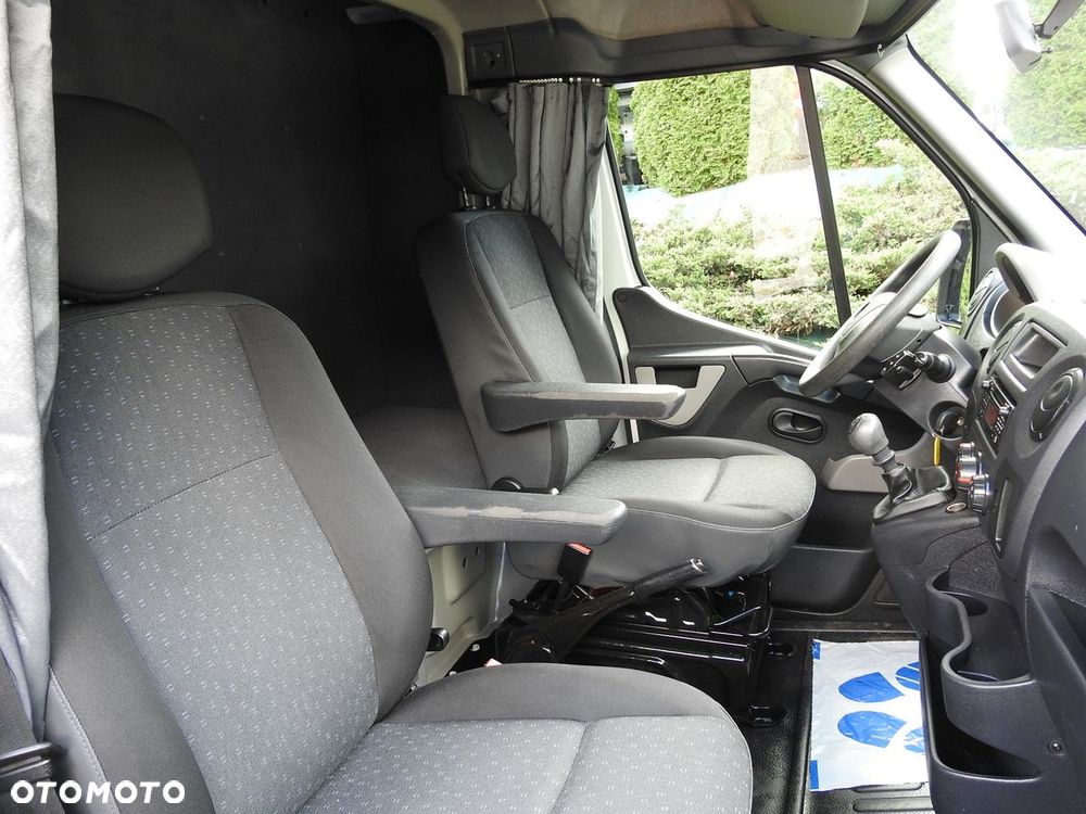 Opel MOVANO PLANDEKA 8 PALET WEBASTO TEMPOMAT KLIMATYZACJA PNEUMATYKA  170KM - 38