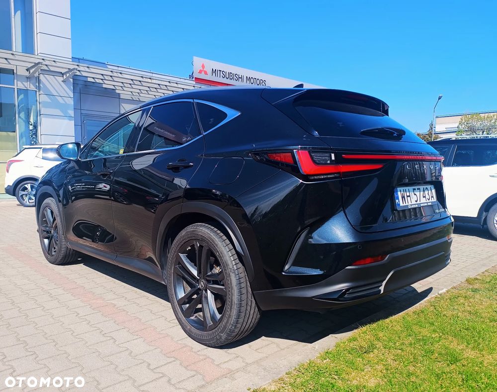 Lexus NX 450h+ Prestige AWD - 8