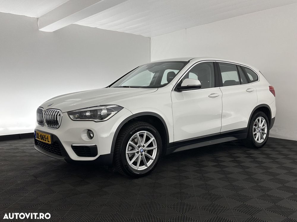 BMW X1 sDrive16d Sport Line - 2