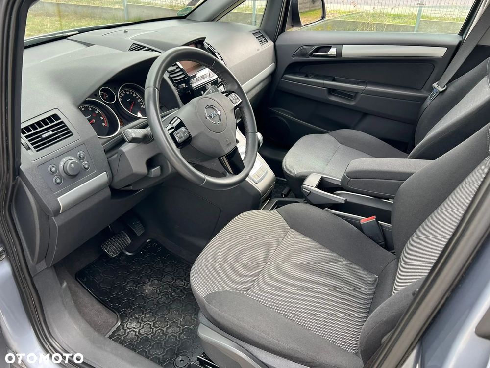 Opel Zafira 1.8 Easytronic Family Plus - 23