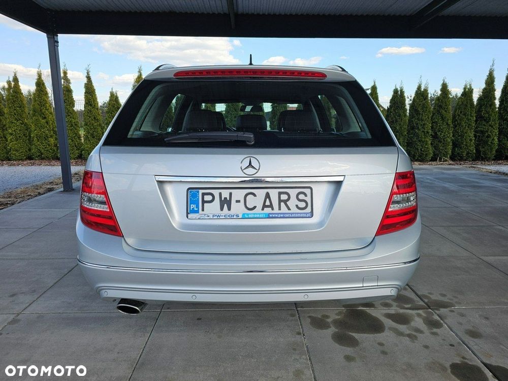 Mercedes-Benz Klasa C 200 Avantgarde Edition - 9