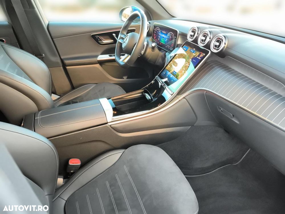 Mercedes-Benz GLC 300 de 4MATIC - 16