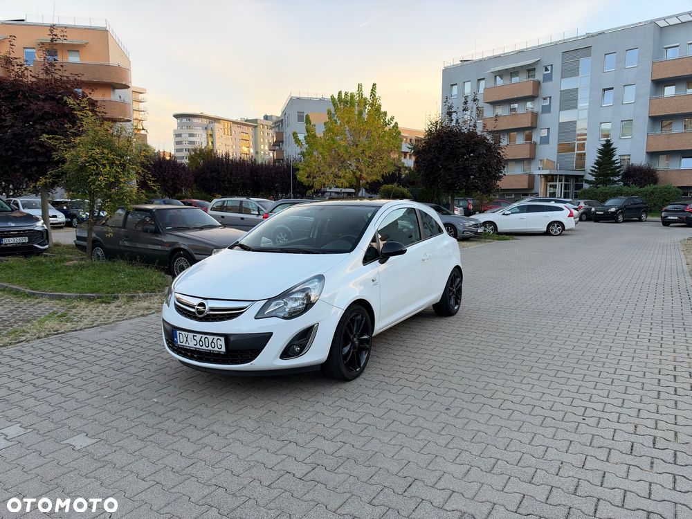 Opel Corsa 1.4 16V Sport - 1