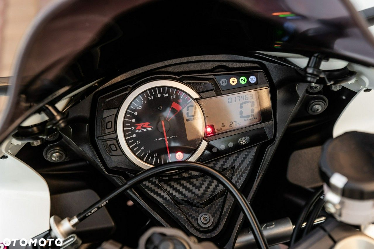 Suzuki GSX-R - 9