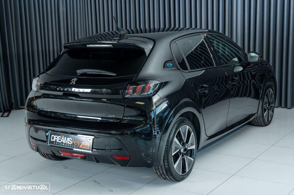 Peugeot e-208 50 kWh GT - 4