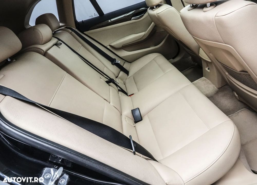 BMW X1 - 17