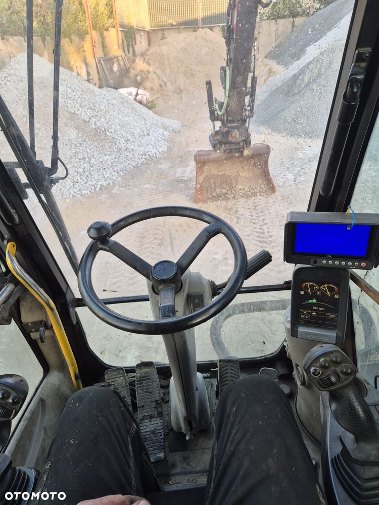 Volvo EC160C - 8