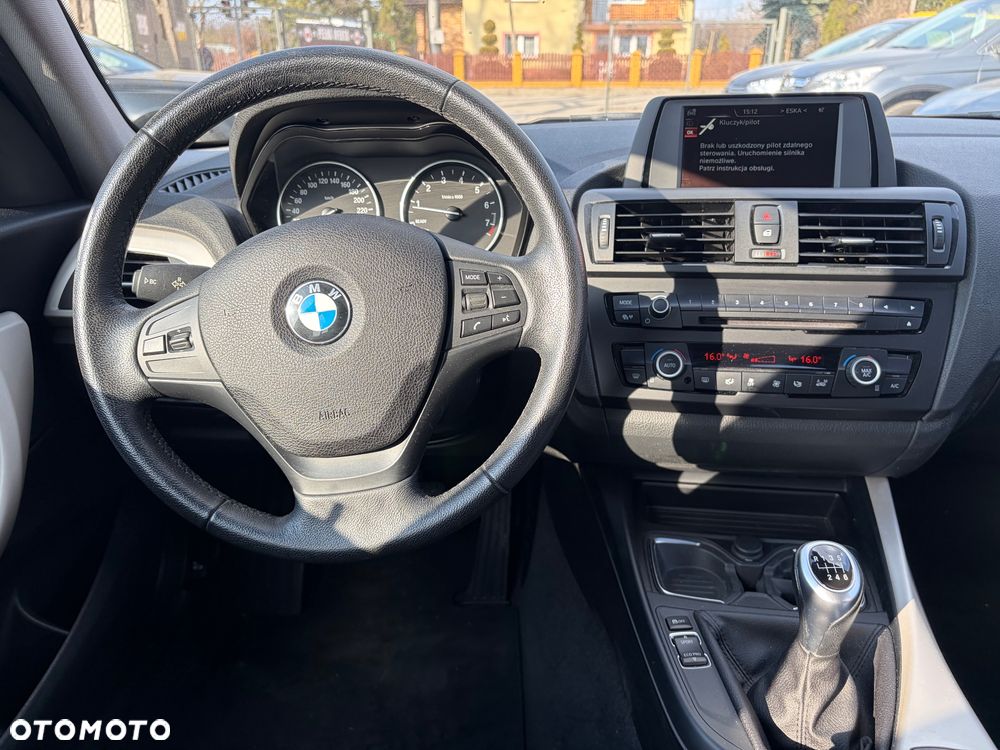 BMW Seria 1 - 23