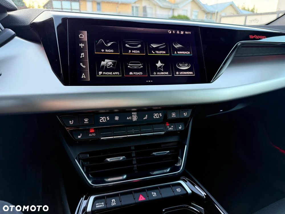 Audi RS e-tron GT quattro - 33