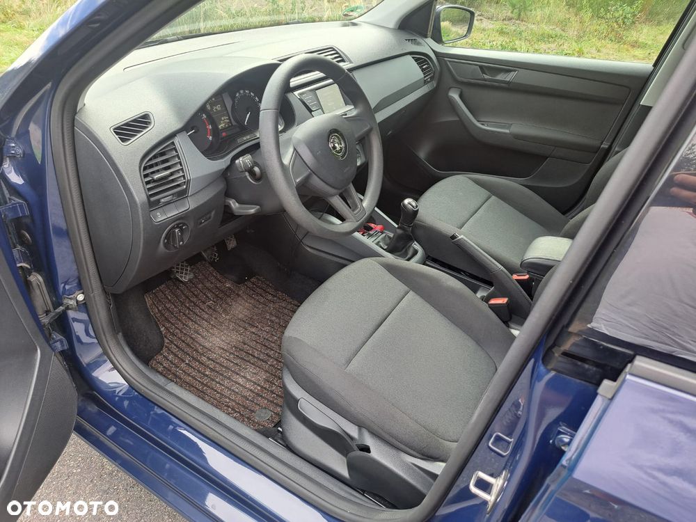 Skoda Fabia 1.0 MPI Cool Plus - 13