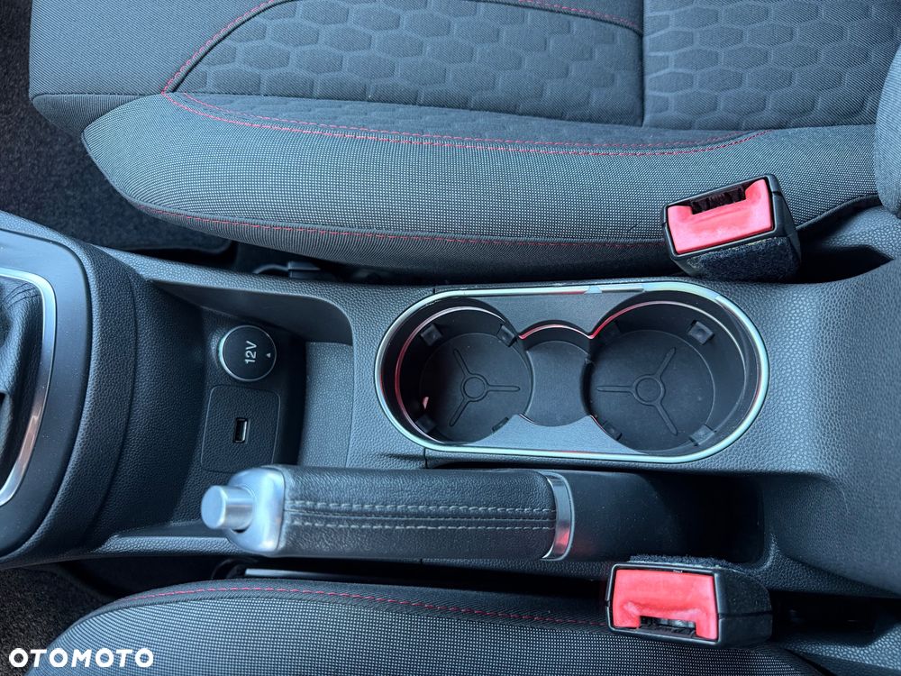 Ford Fiesta 1.0 EcoBoost S&S ST-LINE - 36