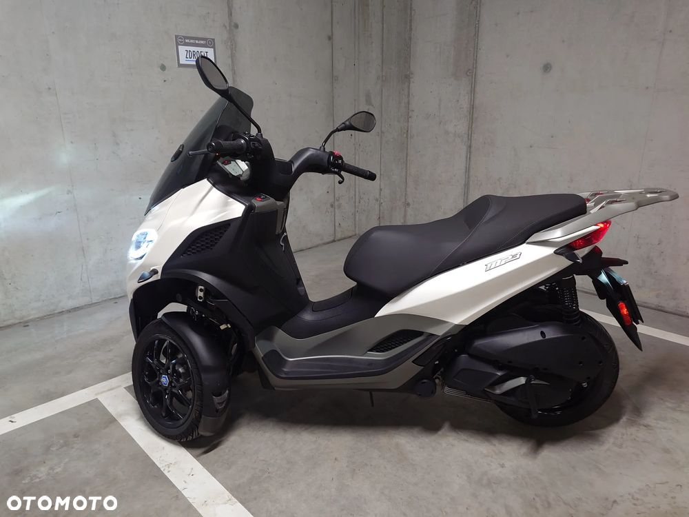 Piaggio MP-3 - 3